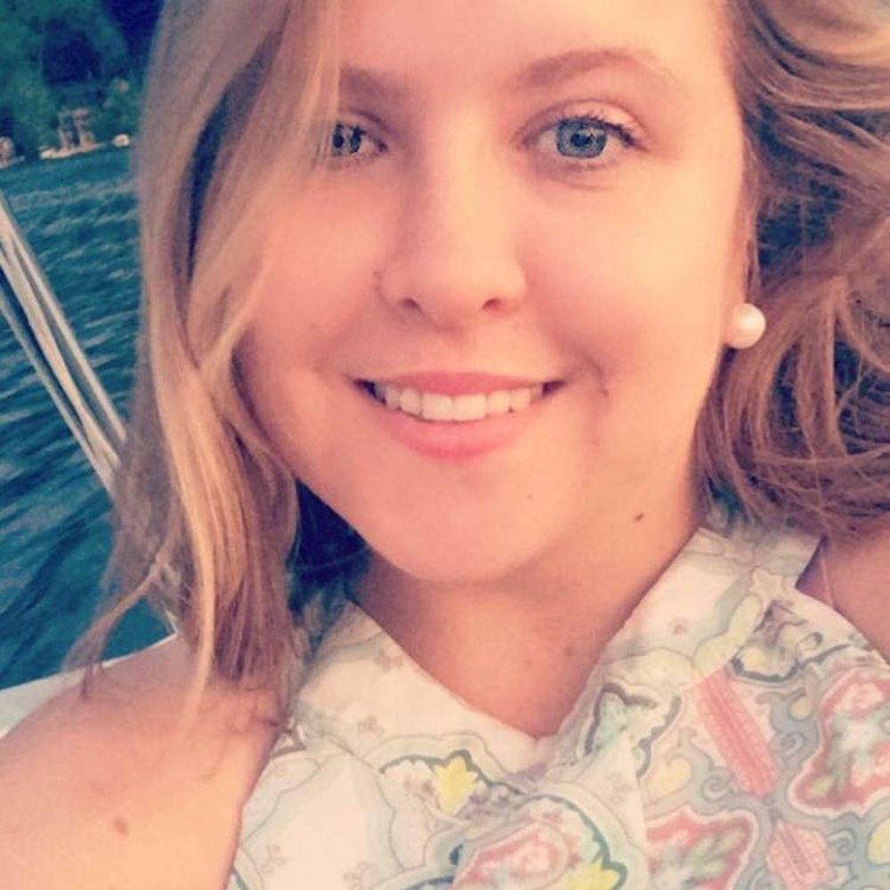 Meet your Posher, Emily